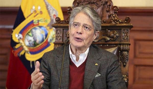 Guillermo Lasso se declara inocente frente a juicio político en el Congreso