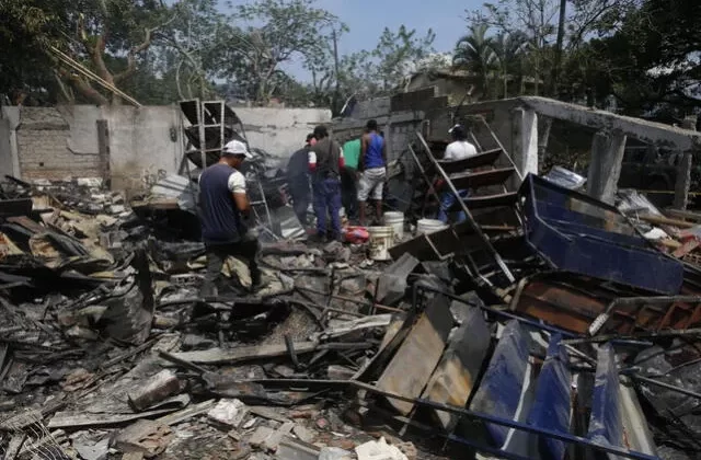 Atentado terrorista en Colombia: ataque de coche bomba contra estación de Policía deja 2 muertos