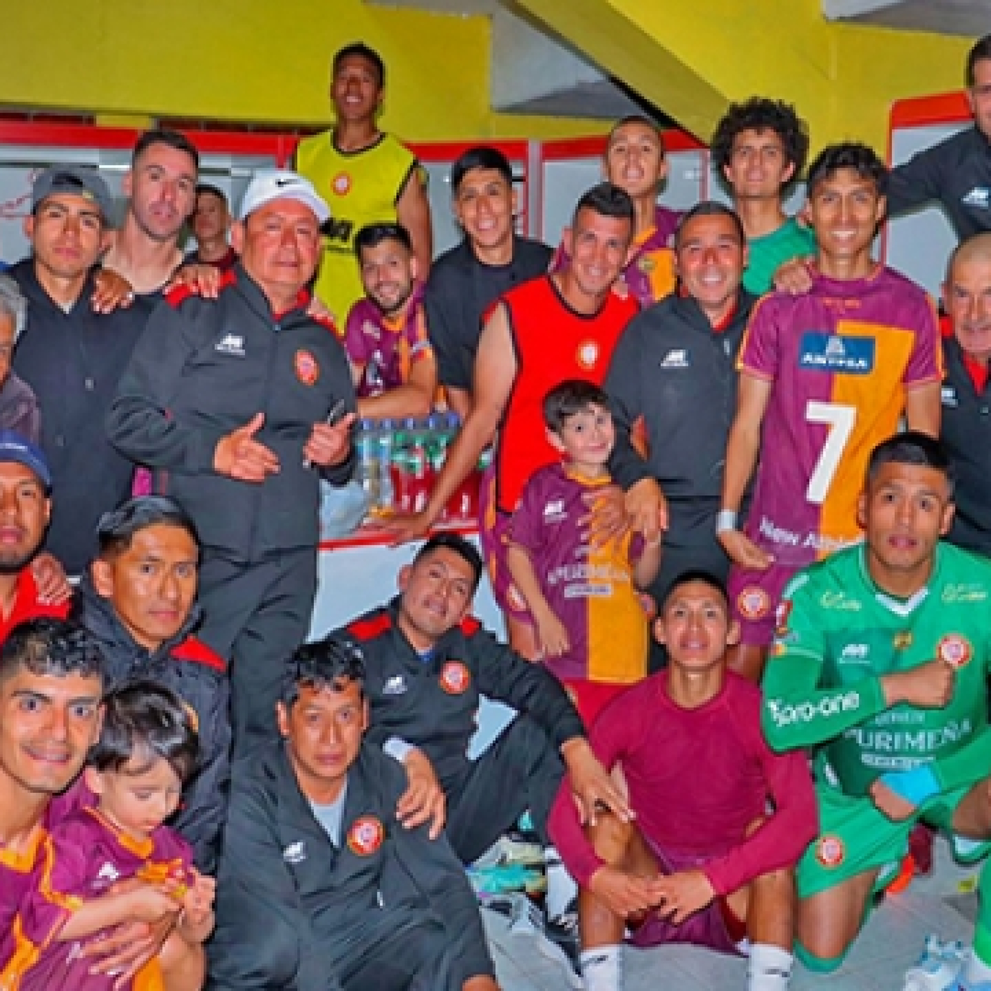 49749fa40a5646704c20f7707213d8a0_L