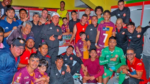 49749fa40a5646704c20f7707213d8a0_L