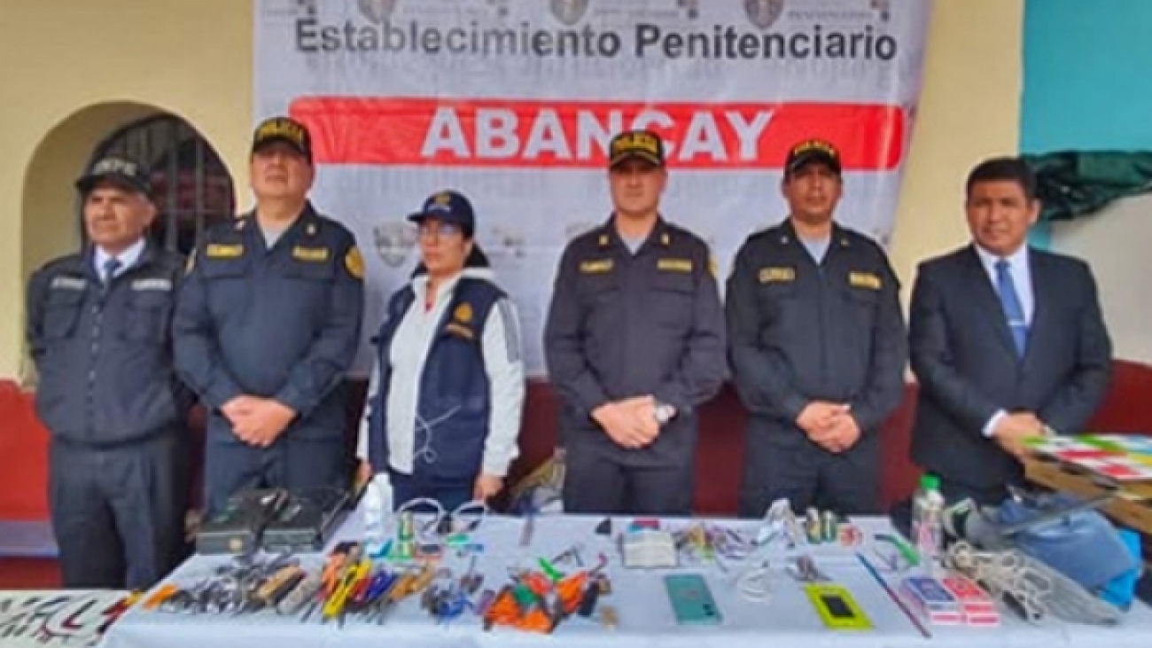 7e2e59d34aa47144b452f800519ff175_L