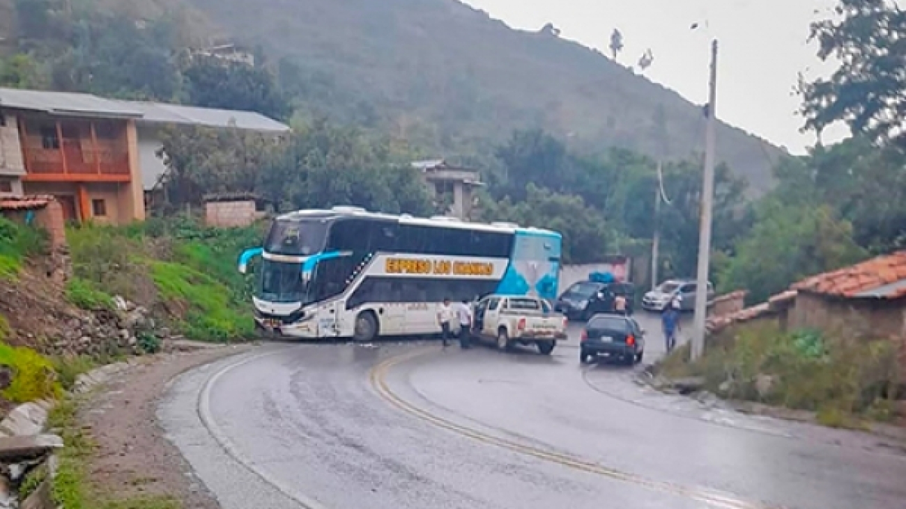 0c9bd9e79cf252b195bd3f78343abdd3_L