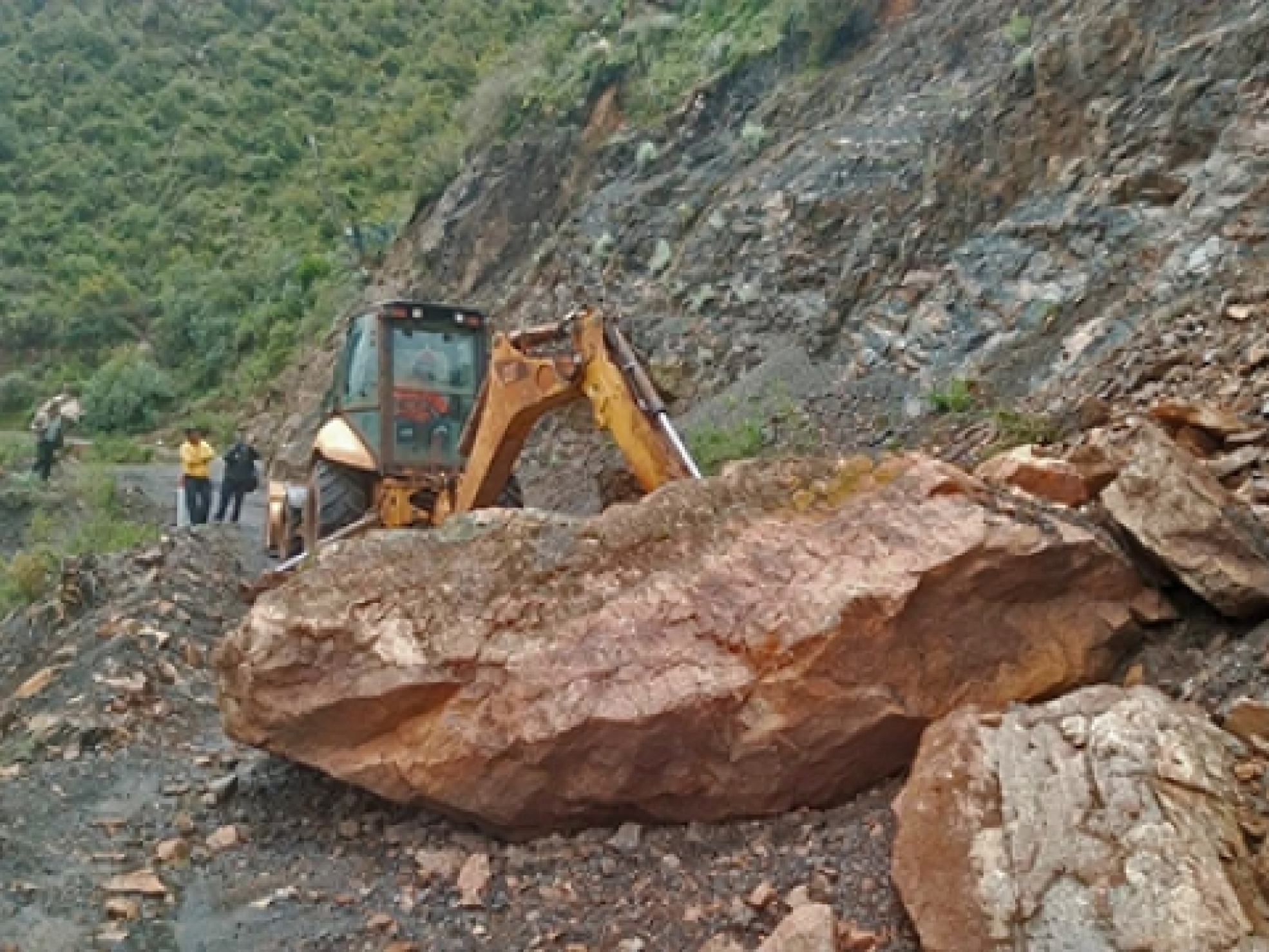 ef587dfbf70d4df39109c31d2346fda0_L