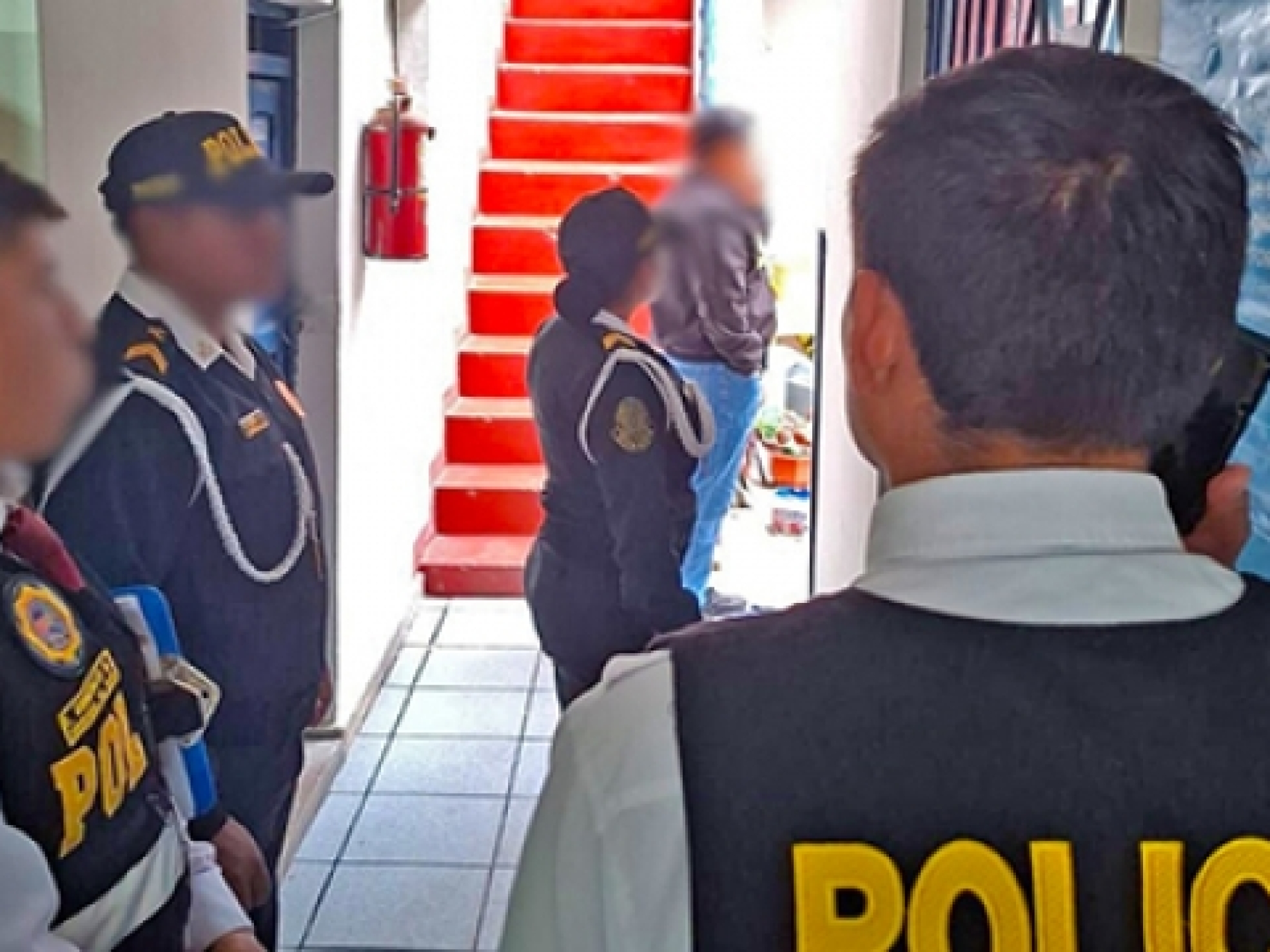 f20fd2def870c878f2b78262ace19bee_L