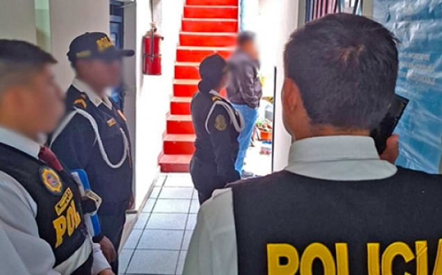 f20fd2def870c878f2b78262ace19bee_L