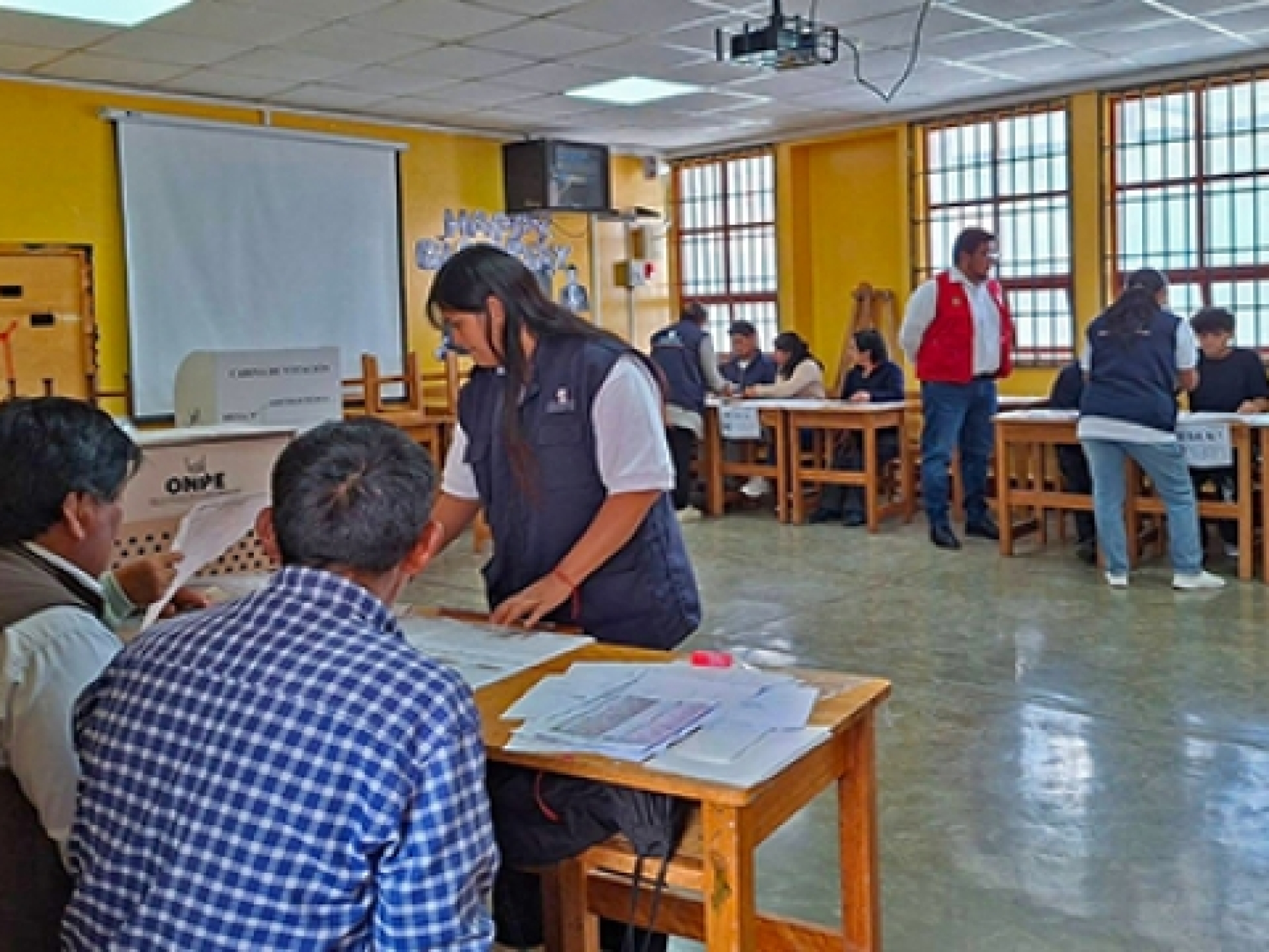 2ff6b1b2569511ec336c11acb3de3c41_L