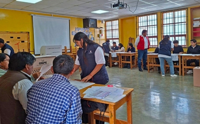 2ff6b1b2569511ec336c11acb3de3c41_L