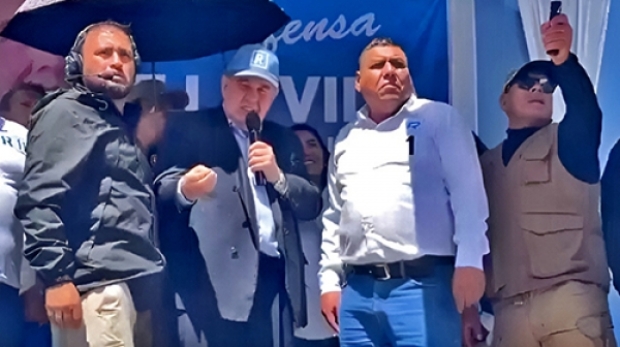 b06049254a45e7cec343a6c7402165ab_L