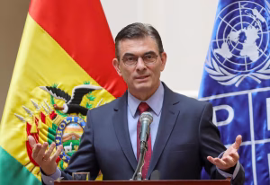 Bolivia expulsa a embajadora de Colombia tras declaraciones de Gustavo Petro