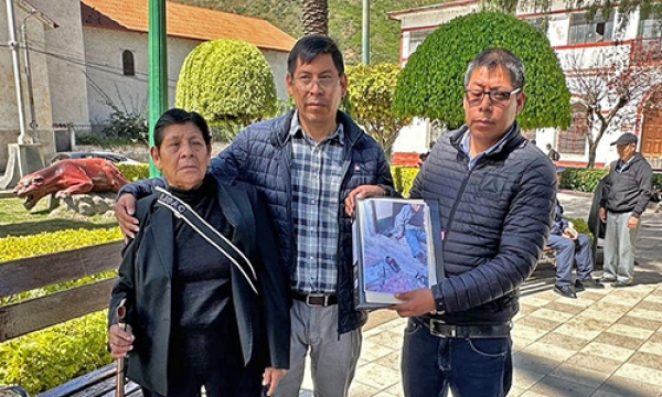 Conductor ebrio sigue libre tras muerte del profesor Crisólogo Paniagua, y familia pide justicia